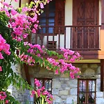 Tuerk Evi Hotel 4*