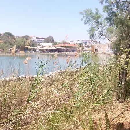 فندق Tuerk Evi 4*