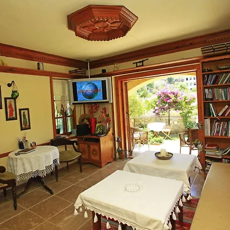 Tuerk Evi 4* Datça