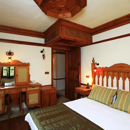 Tuerk Evi 4*