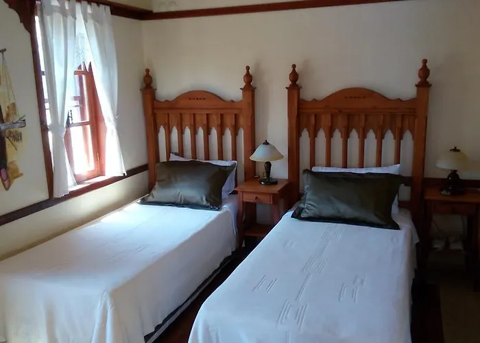 Ξενοδοχείο Tuerk Evi