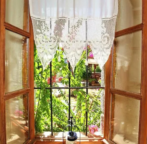 Tuerk Evi Ξενοδοχείο 4*