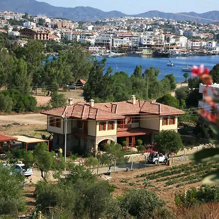 Tuerk Evi 4* Datca