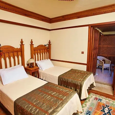 Hotel Tuerk Evi 4*