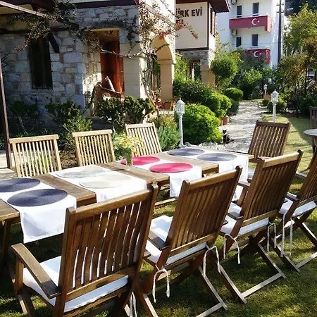 Tuerk Evi 4*